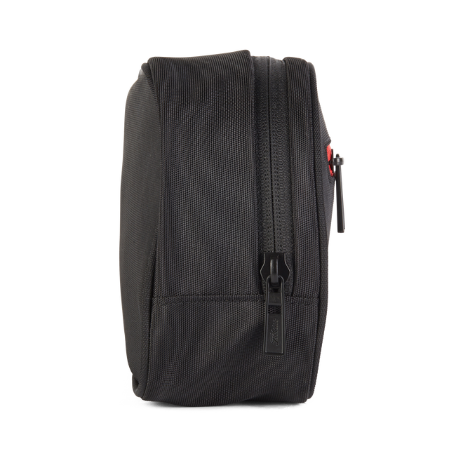 Travel Gear V. Titleist Players Dopp Kit